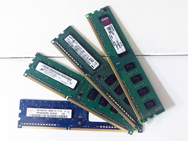 RAM 16GB DDR4